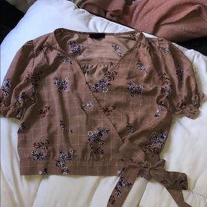 Floral top